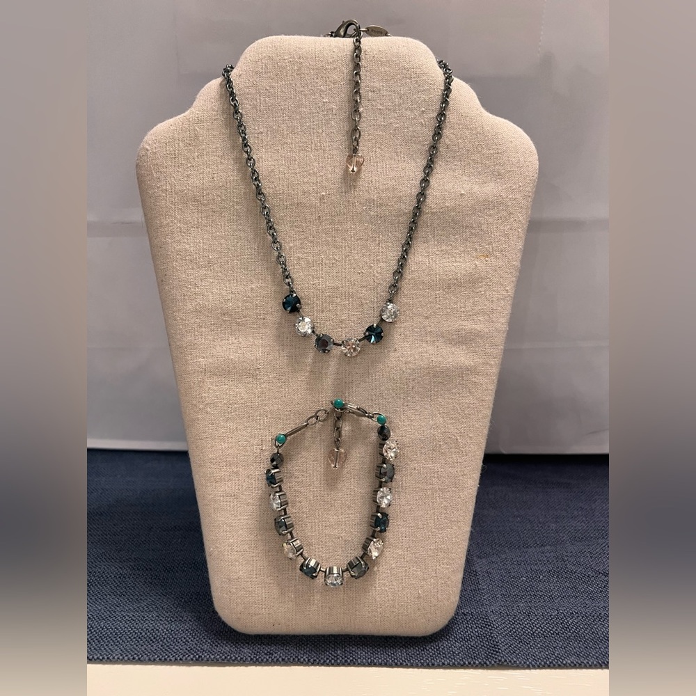 Sabika Fashion Jewelry - Country Star necklace and bracelet